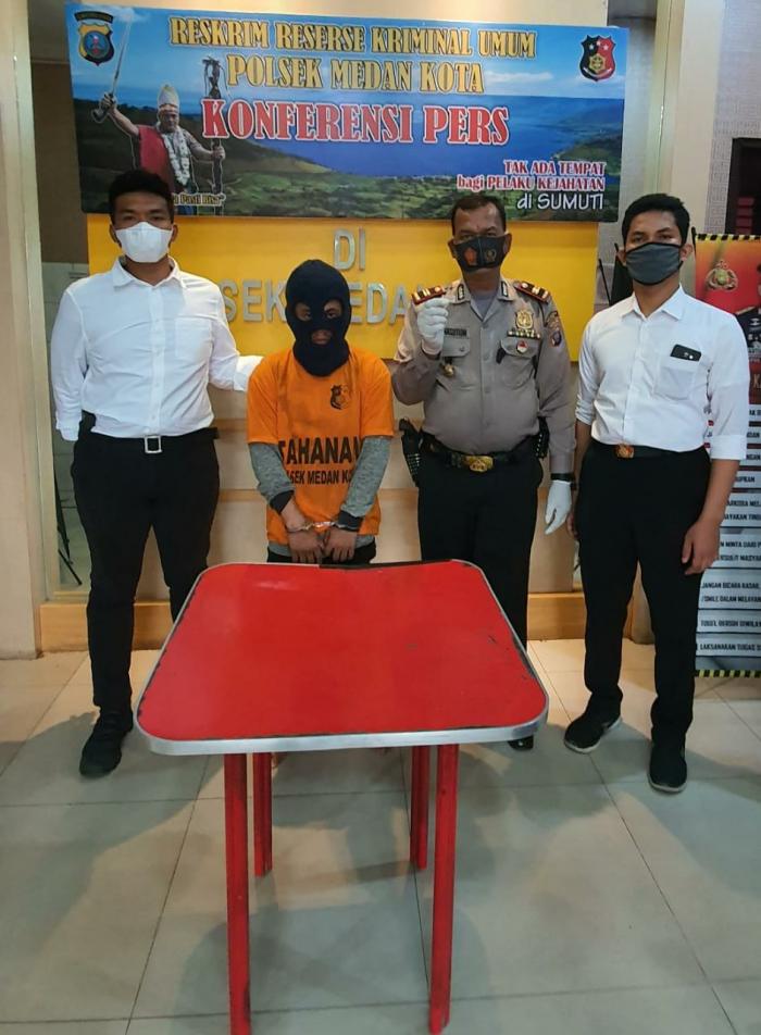 Polsek Medan Kota Ringkus Pembuang Sabu