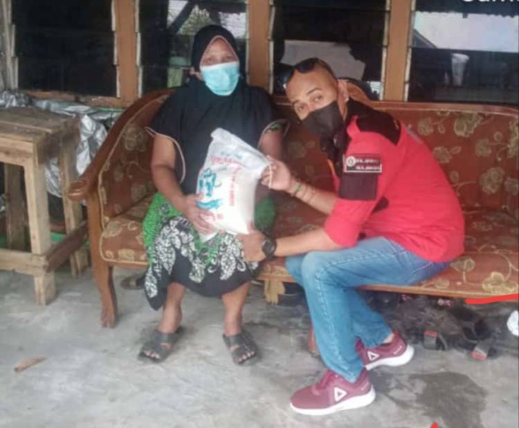 Peduli Sesama, DPP MPSU Bagikan Beras Kepada Warga Kota Medan