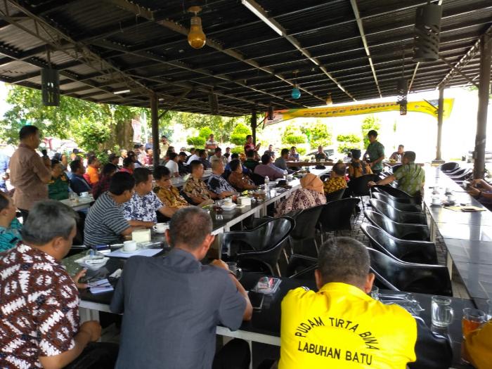 Plt Bupati Labuhanbatu Harap Insan Jurnalis Berikan Inovasi