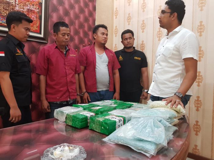 Poldasu Tangkap Dua Kurir Narkoba Jaringan Internasional