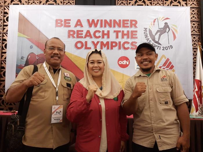 FPTI Dukung Sumut Jadikan Danau Toba Wisata Panjat Tebing