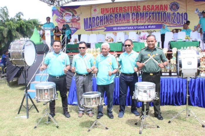Bupati Asahan Resmi Buka Kejuaran Marching Band Competition UNA 2019