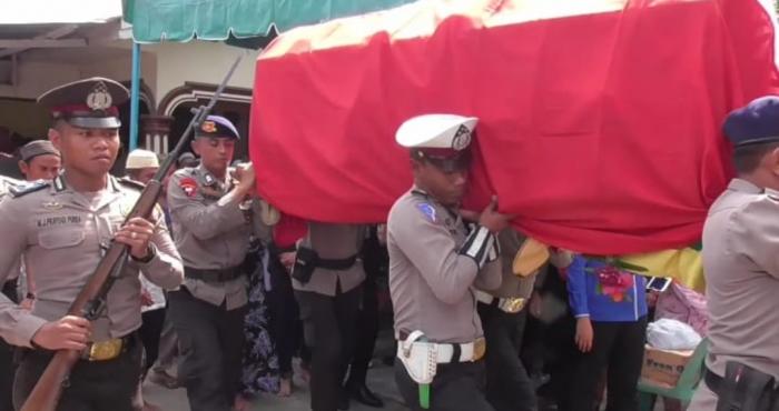 Kapoldasu Melayat Anggota Gugur Kecelakaan Amankan Natal 