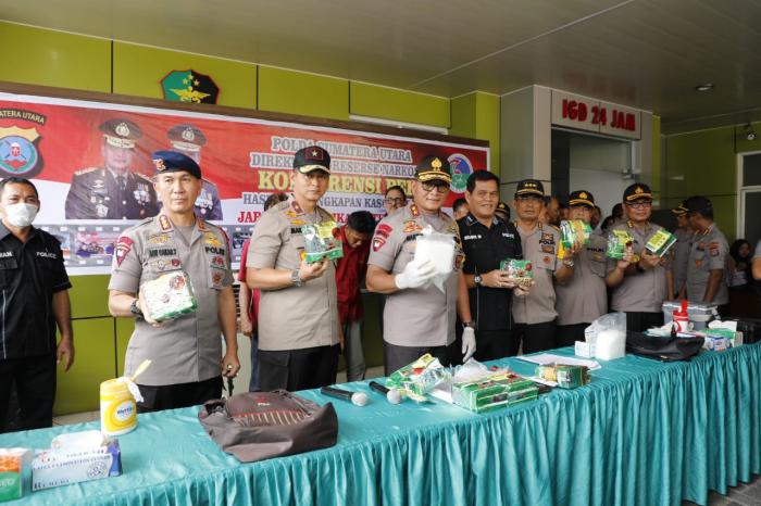 Poldasu Gagalkan Peredaran 10 Kg Sabu Untuk Perayaan Tahun Baru