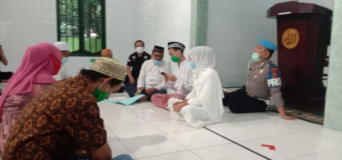Tahanan Narkoba Polrestabes Medan Gelar Pernikahan di Masjid Al Falah 