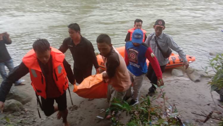 Tim SAR Temukan Korban Kelima Mobil Jatuh ke Jurang