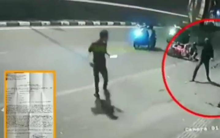 Kawanan Begal Bersajam Rampas Motor di Setia Budi